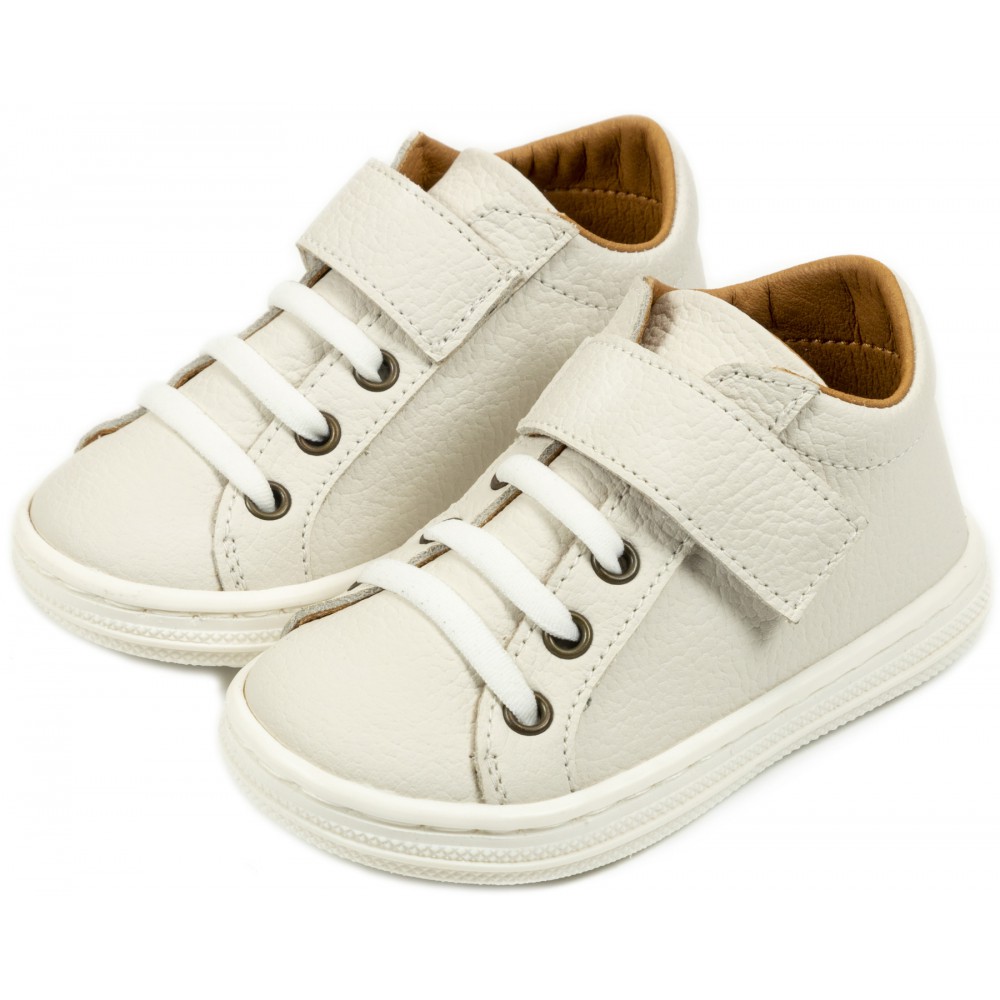 BS3062 Mονόχρωμο Σνίκερ με Μπαρέτα Χρατς  Εκρού