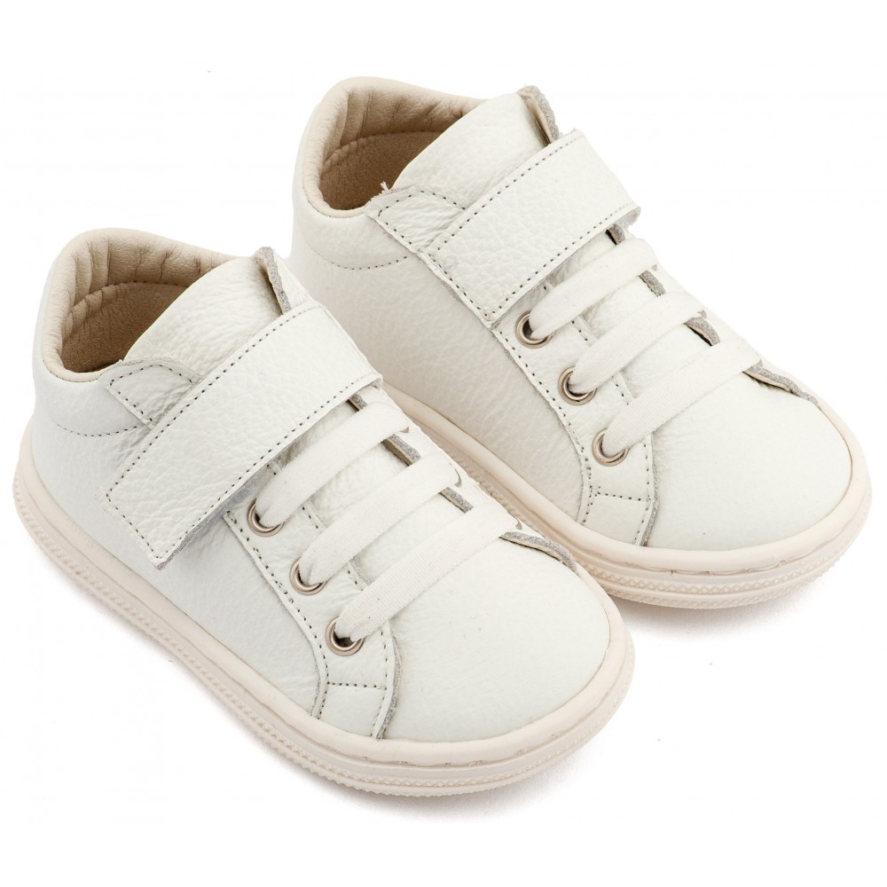 BS3062 Mονόχρωμο Σνίκερ με Μπαρέτα Χρατς  Λευκό