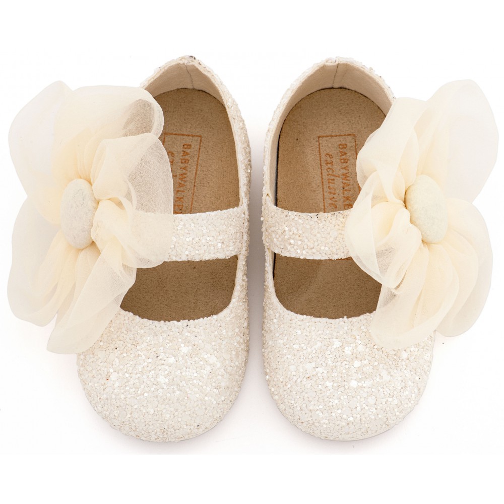 EXC5899 Εκρού Γοβάκι Μονή Μπαρέτα Διακοσμημένο με Μεγάλο Λουλούδι Οργάντζας 