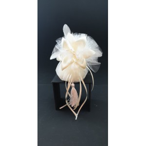 Μπομπονιε΄ρα Ιδιαίτερη Lilium Feather Ivory