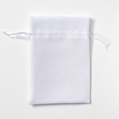 ΠΟΥΓΚΙ ΛΕΥΚΟ ΑΠΟ ΥΦΑΣΜΑ ΠΙΚΕ 13x18cm