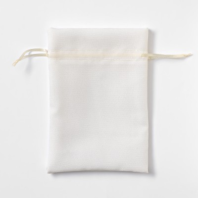 ΠΟΥΓΚΙ ΕΚΡΟΥ ΑΠΟ ΥΦΑΣΜΑ ΠΙΚΕ 13x18cm