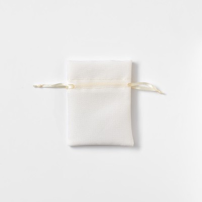 ΠΟΥΓΚΙ ΕΚΡΟΥ ΑΠΟ ΥΦΑΣΜΑ ΠΙΚΕ 8x10cm