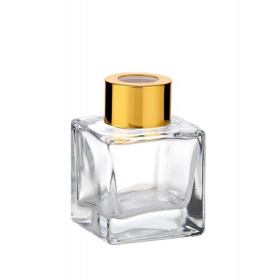 BAZAKI ΓΙΑ ΑΡΩΜΑΤΙΚΟ ΧΩΡΟΥ ΤΕΤΡΑΓΩΝΟ ΜΕ ΧΡΥΣΟ ΠΩΜΑ 50ml 5x5x7cm