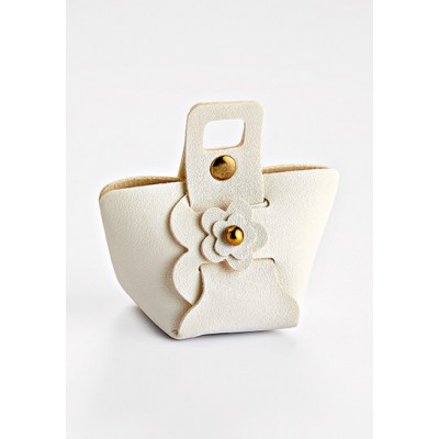 ΜΠΟΜΠΟΝΙΕΡΑ ΤΣΑΝΤΑΚΙ ΛΕΥΚΟ ΑΠΟ ΔΕΡΜΑΤΙΝΗ 10x5x9CM