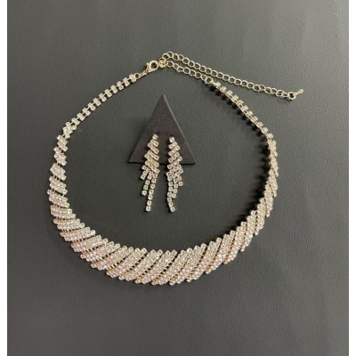 ΣΕΤ ΚΟΣΜΗΜΑΤΩΝ ΓΑΜΟΥ ΜΕΝΤΑΓΙΟΝ & ΣΚΟΥΛΑΡΙΚΙΑ ΣΕ ΧΡΥΣΟ ΧΡΩΜΑ