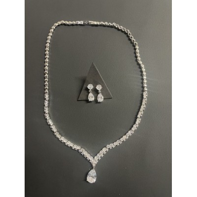 ΝΥΦΙΚΟ ΣΕΤ ΚΟΣΜΗΜΑΤΩΝ ΚΟΛΙΕ ΚΑΙ ΣΚΟΥΛΑΡΙΚΙΑ ΜΕ ΣΤΡΑΣ