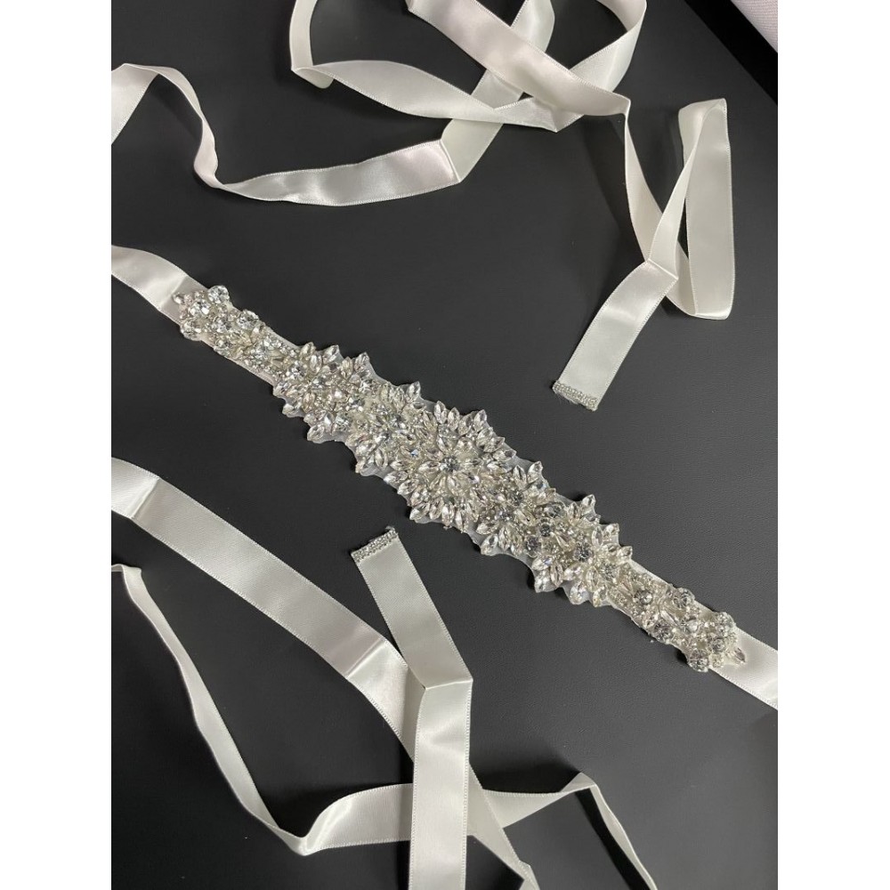 ΚΟΡΔΕΛΑ ΣΑΤΕΝ ΜΕ ΣΤΡΑΣ 