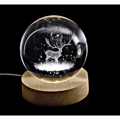 ΚΡΥΣΤΑΛΛΙΝΗ ΜΠΑΛΑ ΦΩΤΙΣΤΙΚΟ ΜΕ 3D ΕΛΑΦΙ ΚΑΙ ΞΥΛΙΝΗ ΒΑΣΗ 8cm